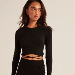 NWOT Abercrombie Long Sleeve Black Tie Waist Top
